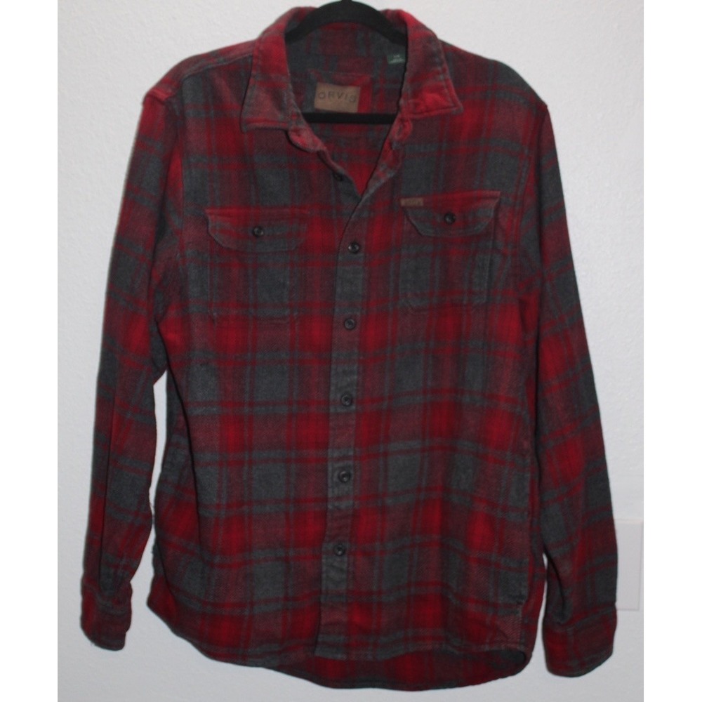 Orvis Men's Large Red Flannel Shirt With Pockets.